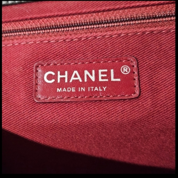 CHANEL Flap Bag Aged Calf Skin Maltese Leather Single Flag Purse Chain Handle - Picture 12 of 17